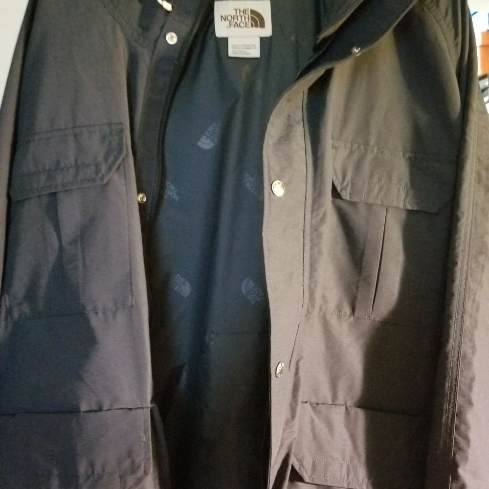 THE NORTH FACE MOUNTAIN PARKA COAT